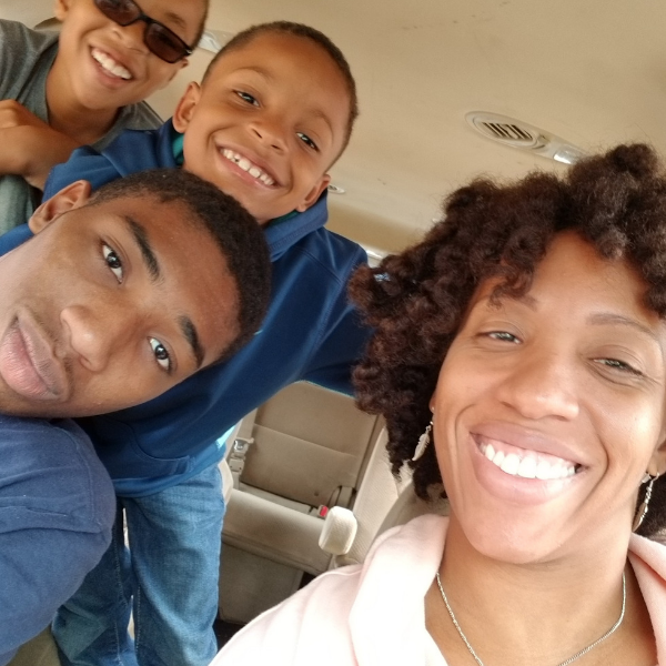 http://brownmamas.com/wp-content/uploads/singlemomsraisingboys_BrownMamas-1.png